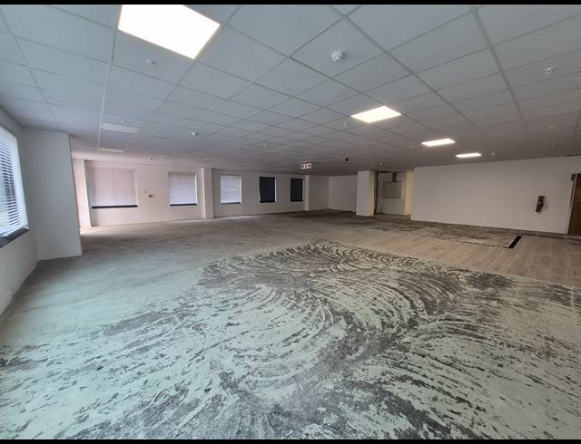 287M² OFFICE TO LET IN SANDTON CENTRAL
